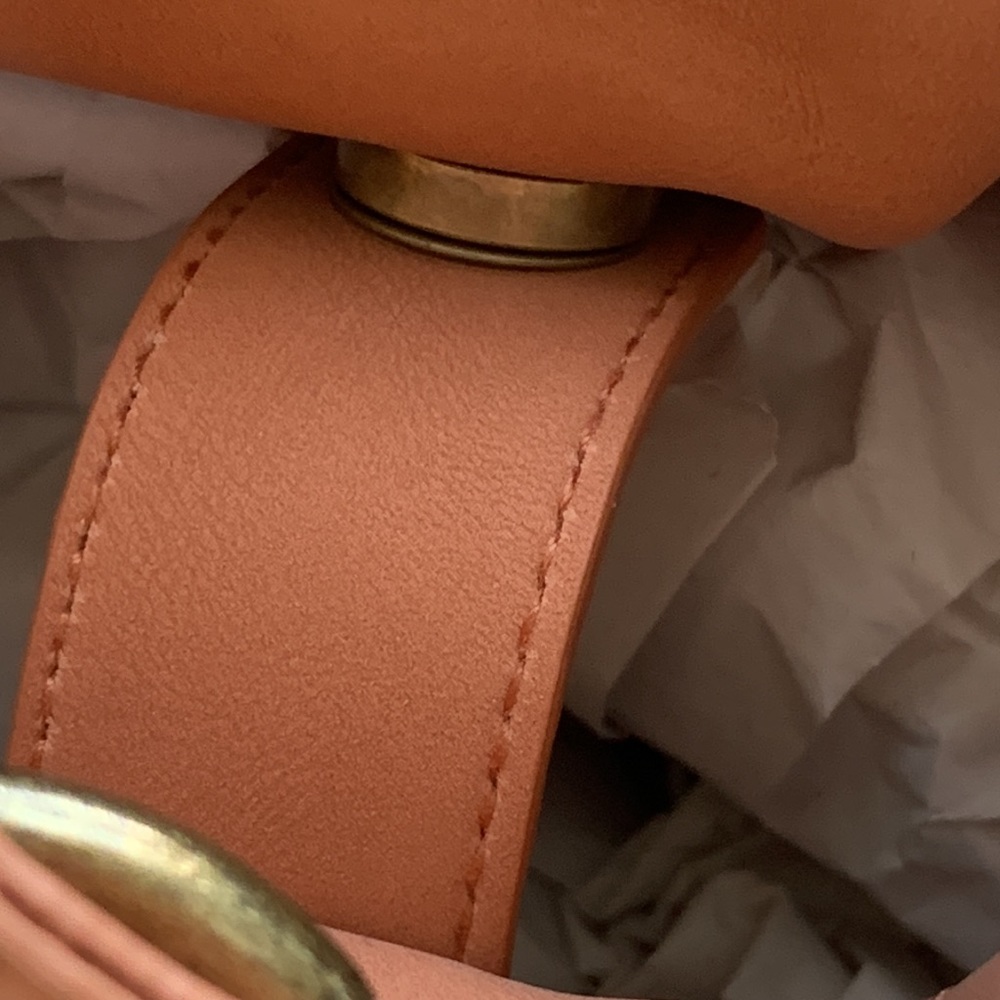 Universal Thread Drawstring Crossbody Bag - Picture 9 of 15